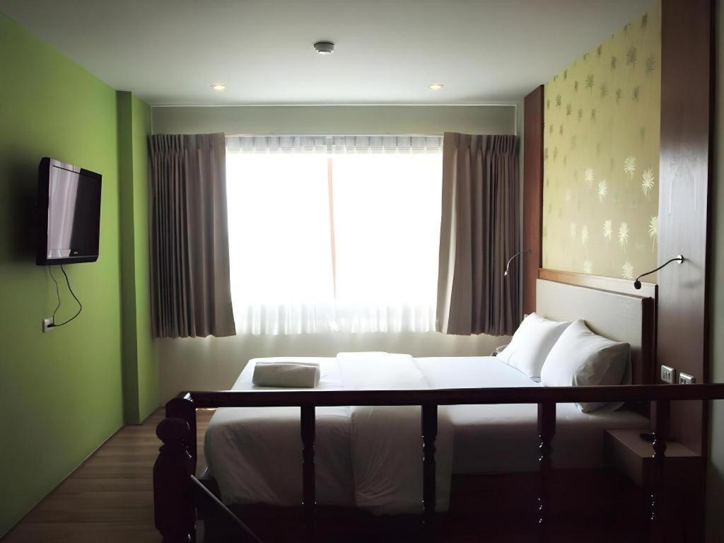 Ecozy Hotel