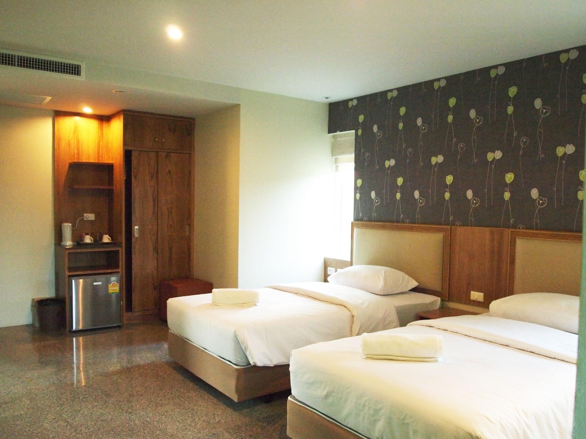 Ecozy Khách sạn Phuket