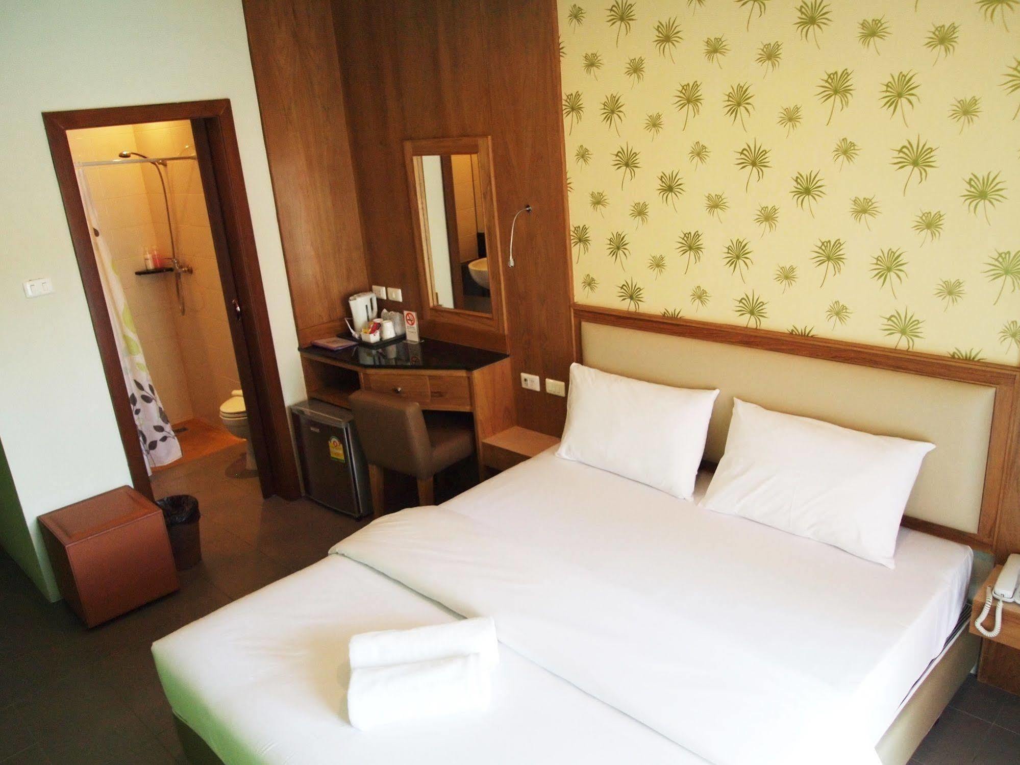 Ecozy 2* Phuket